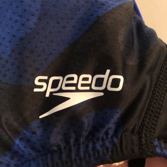 BNWT Competitive Speedo Swim Suit Size 30 - Picture 4 of 9